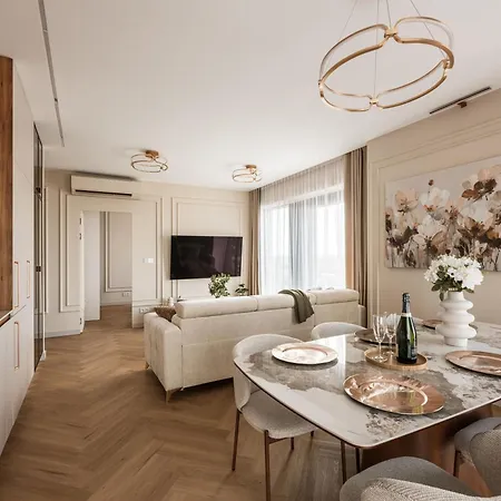 Urban Global - Jacuzzi - 20th Floor No 23 - Garage - Luxury * Κατοβίτσε